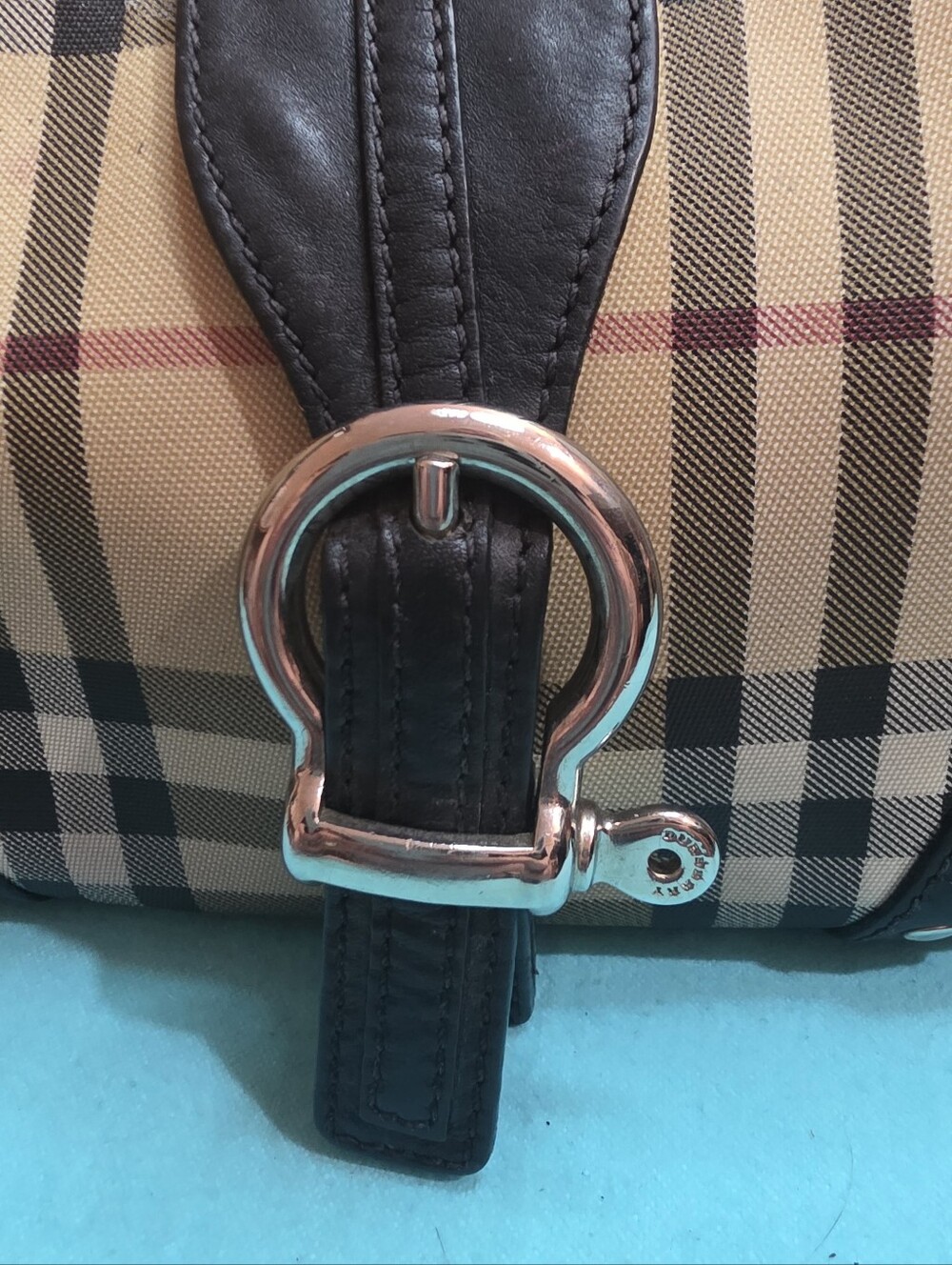 GENUINE BURBERRY PURSE SATCHEL GOOD PRE OWNED CONDITION SEE DESCRIPTION - Picture 16 of 17